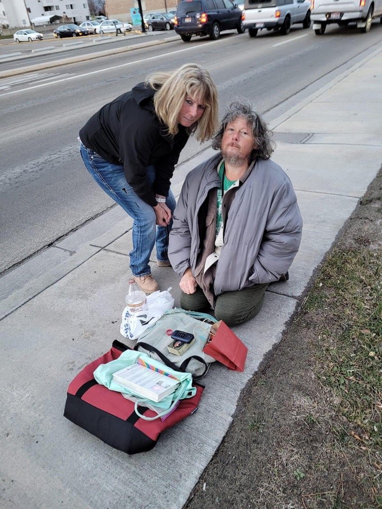 Always-helping-the-homeless.